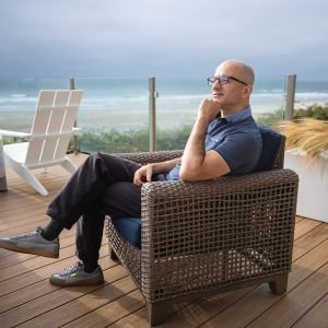 Oregon coast photographer captures surreal lifestyle images